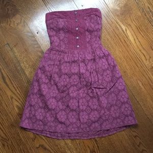 Abercrombie and Fitch strapless lace dress